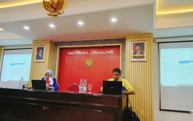 Workshop “Tips for Writing & Publish in High Impact Journal” di Fakultas Teknik Universitas Janabadra